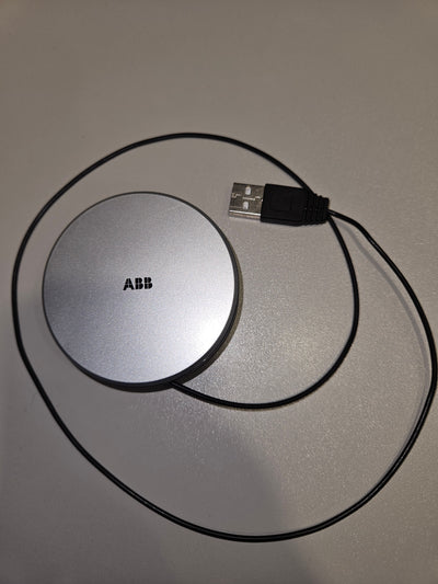 ABB USB 2.0 Hub mit 4 Plätzen